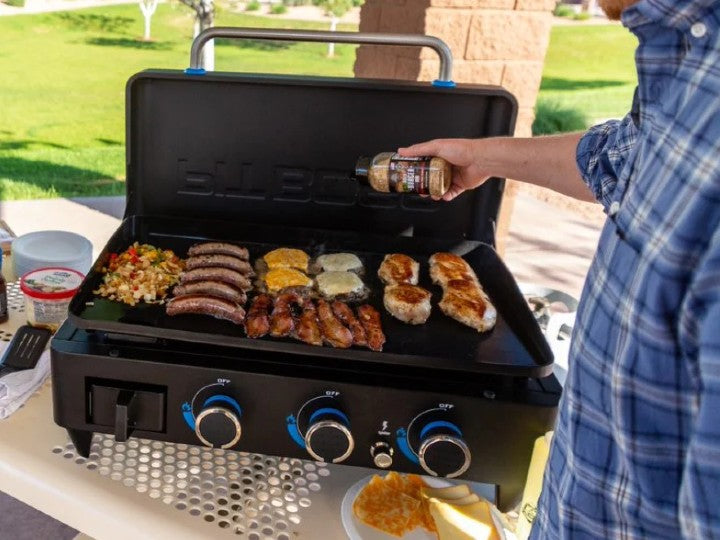 Pit Boss 3-Burner Ultimate Lift-Off Griddle