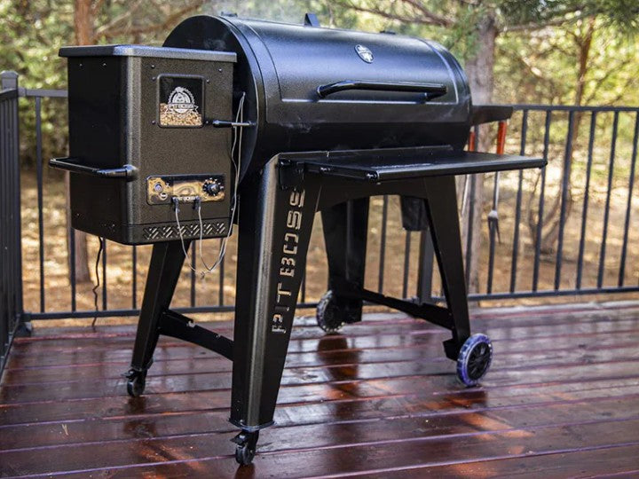 Pit Boss Navigator PB1150GW Pellet Grill w/ Cover Wifi