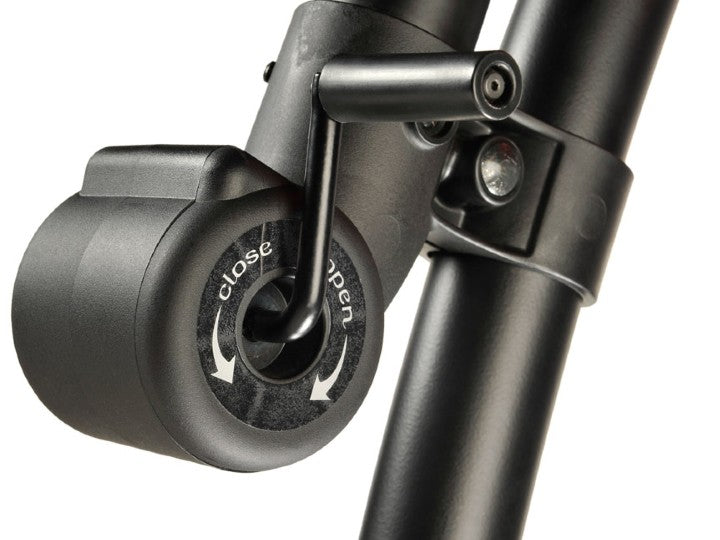 Leisure Concepts Spa Umbrella w/ Light