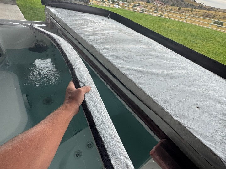 Watkins Wellness Vinyl Cover Hinge Seal 74053