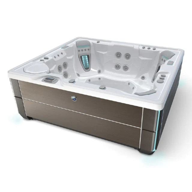 Hot Spring Grandee 7 Person Hot Tub