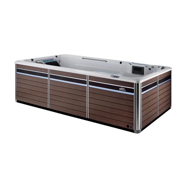 Endless Pools E700 17 Foot Swim Spa