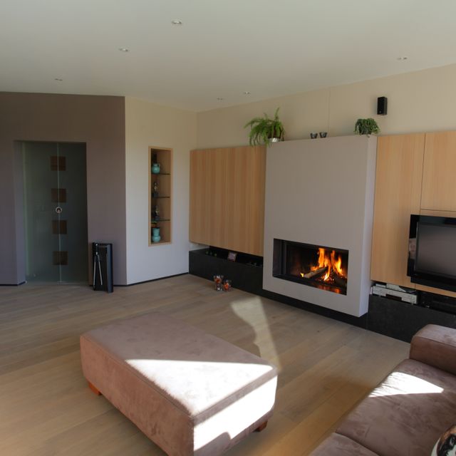 s[21]sf 105 Wood Fireplace
